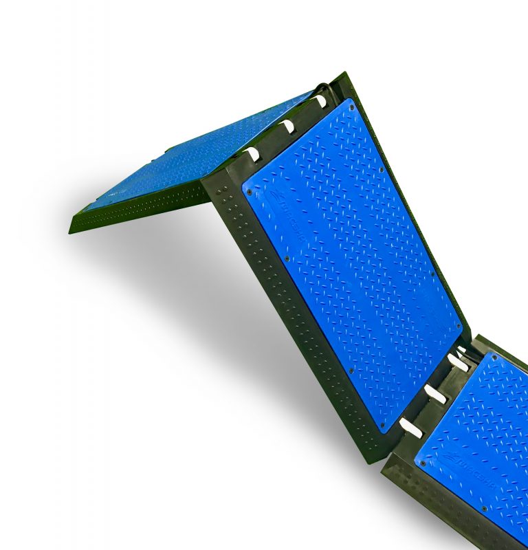 Folding Floor Antenna - Image 2