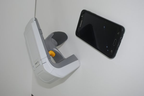 Zapper with Mobile - Image 4