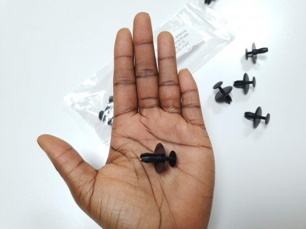 Timing Mat Rivets - Image 3