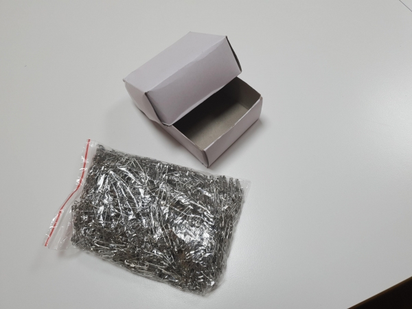 Safety Pins - Image 2