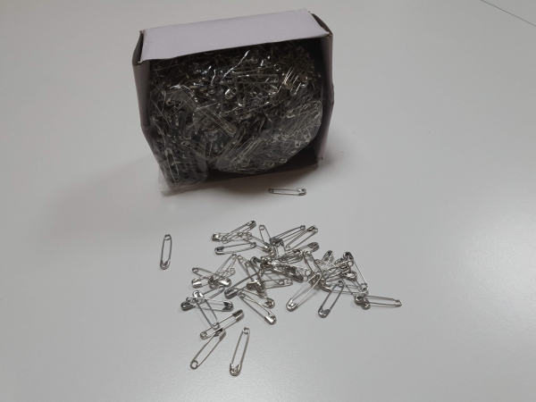 Safety Pins - Image 4